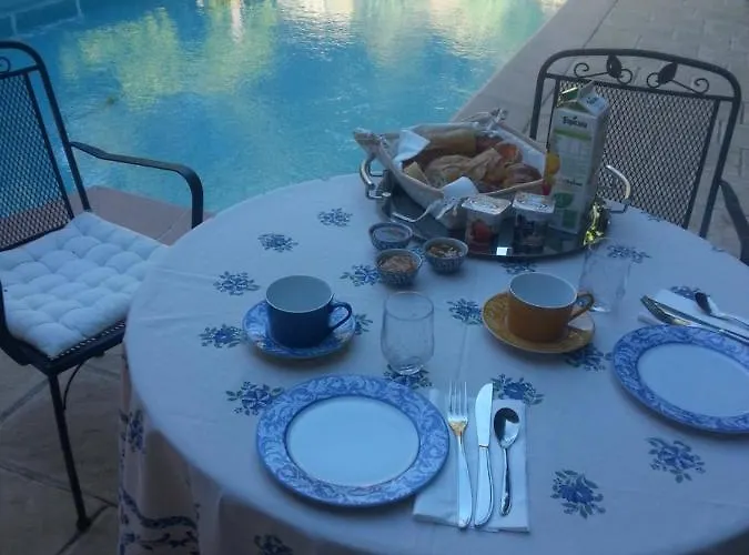 Rose Niche Bed and breakfast 3*